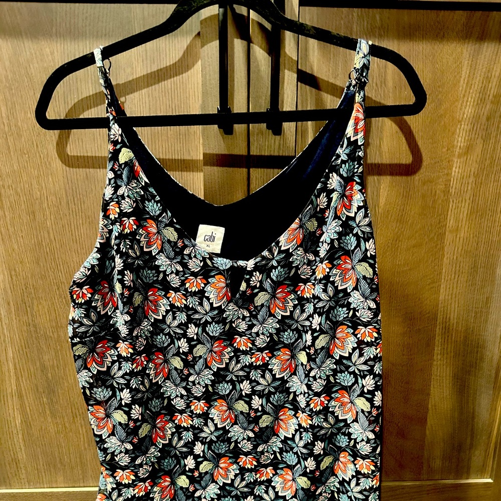 Cabi size extra large floral tank